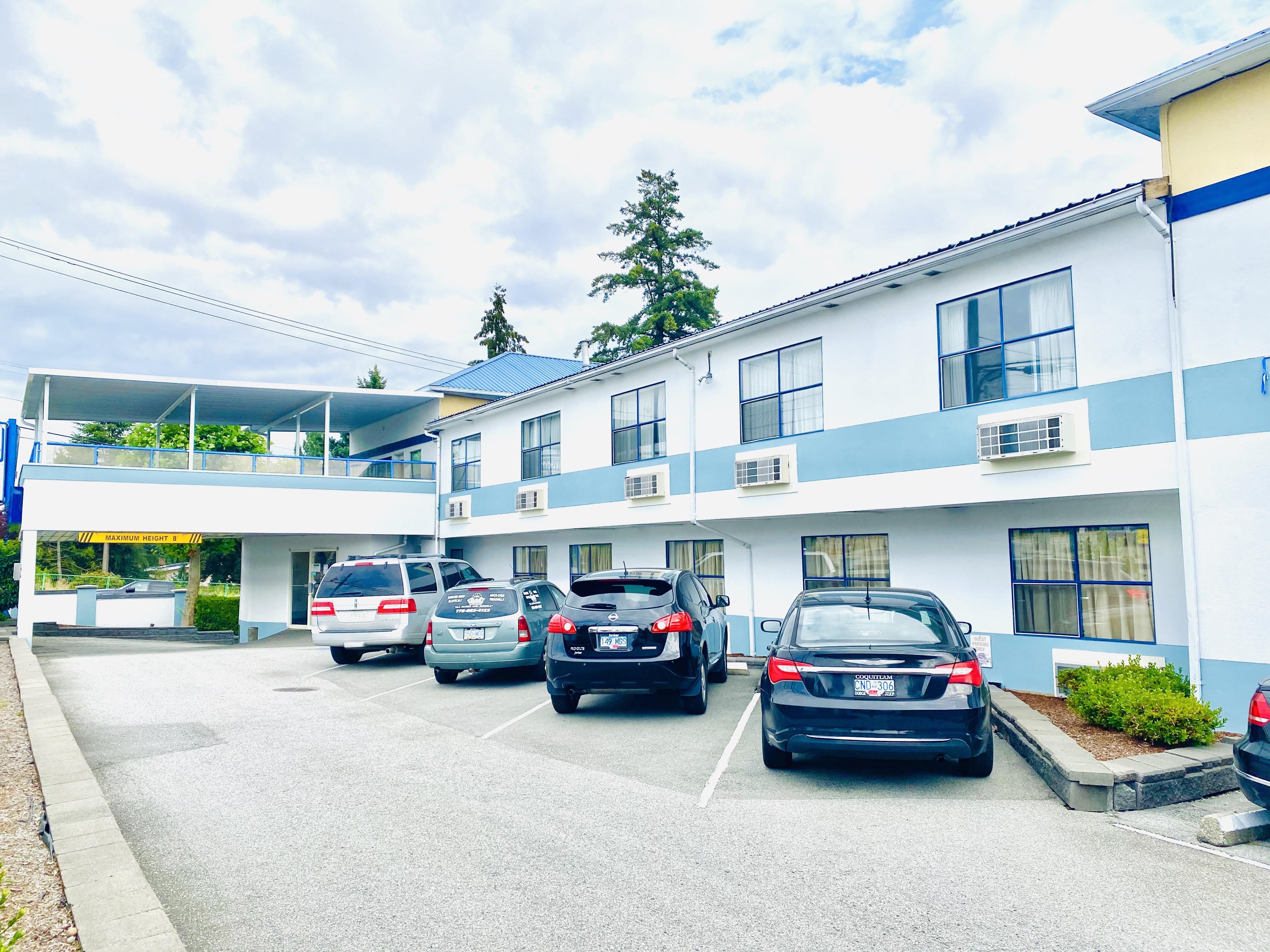 Happy Day Inn Burnaby Exteriér fotografie