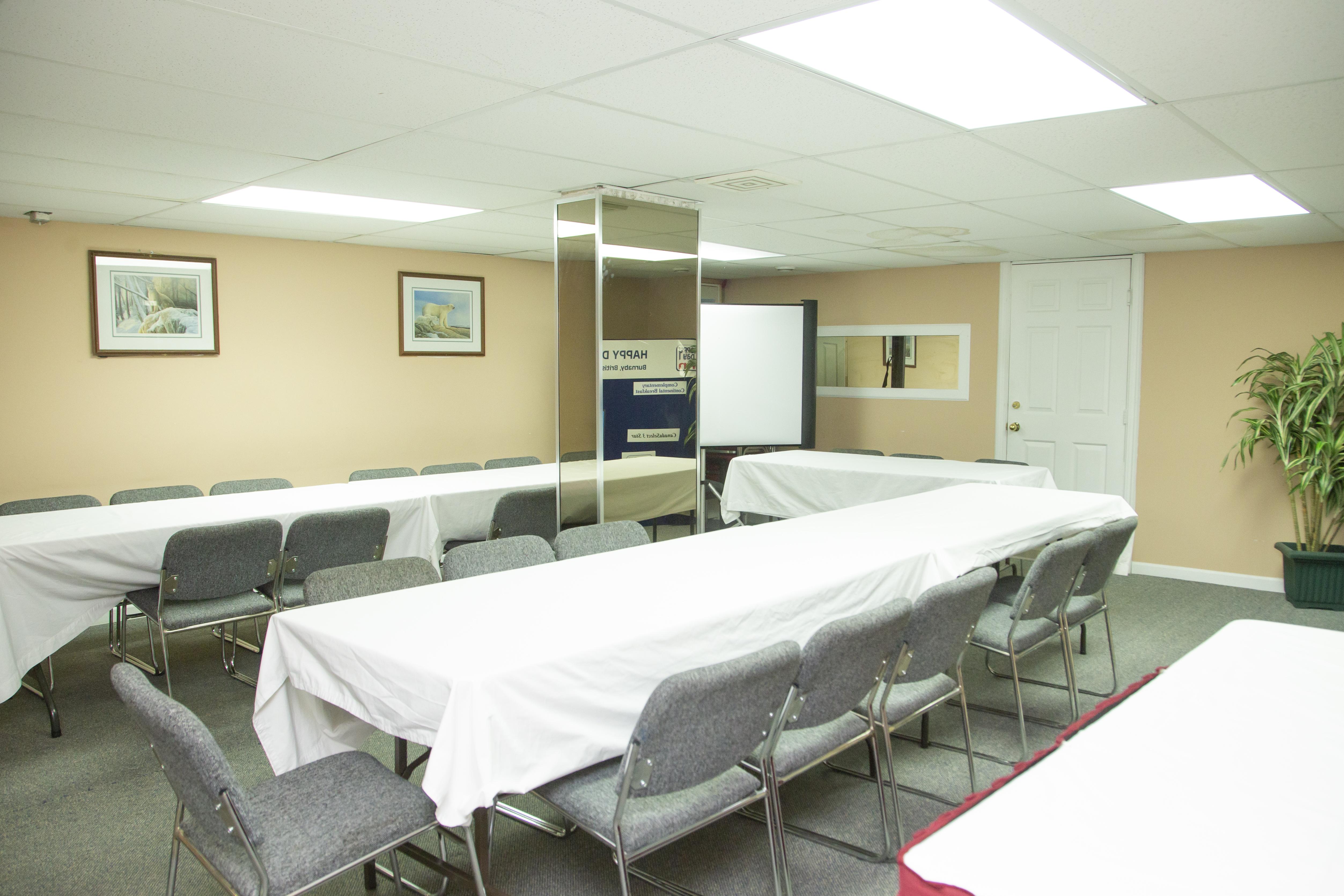 Happy Day Inn Burnaby Exteriér fotografie