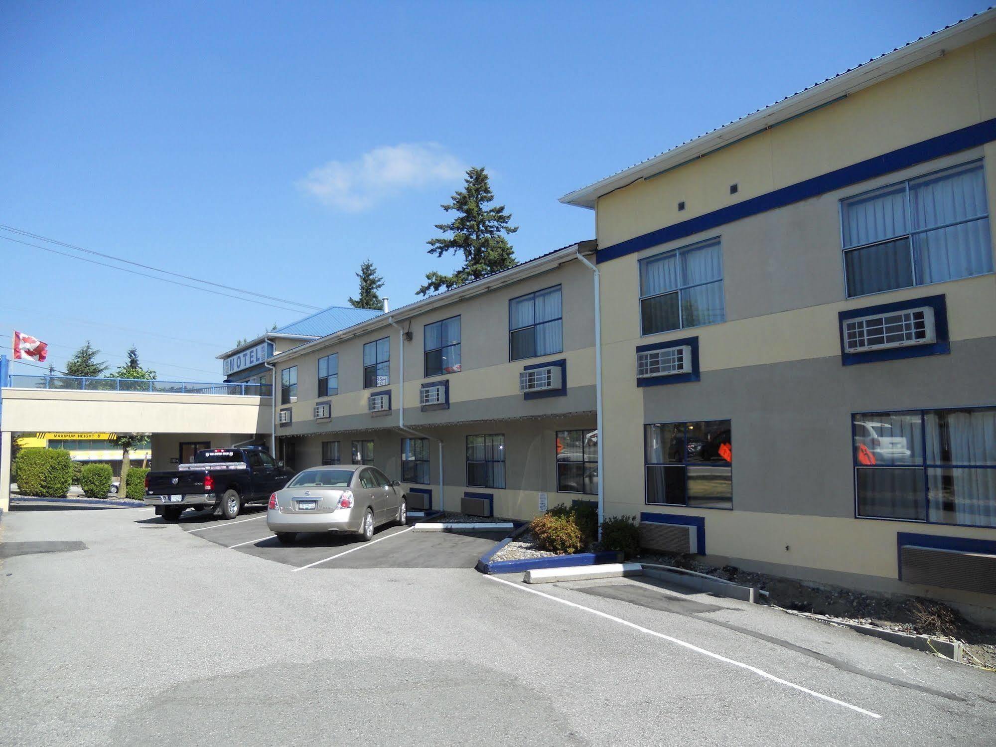 Happy Day Inn Burnaby Exteriér fotografie